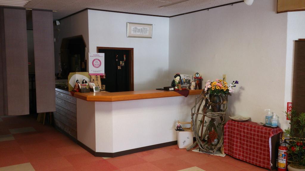 Akakura Sun Hotel Миоко Екстериор снимка